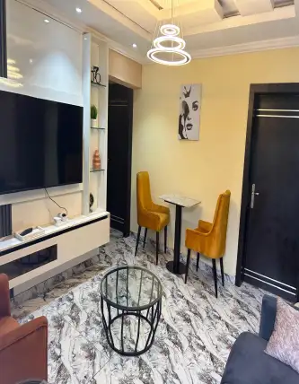 Entire Place